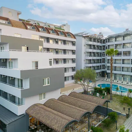 Akdora Elite & 4* シダ