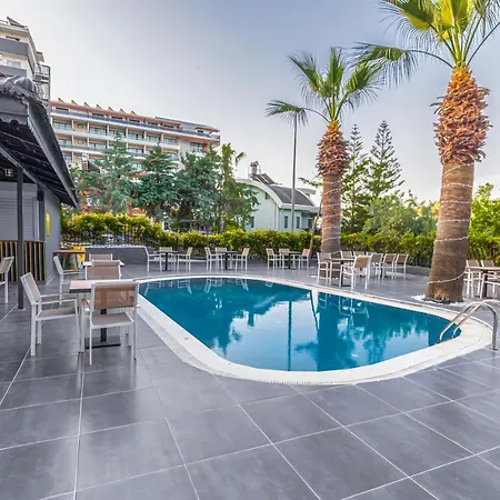 Akdora Elite & ホテル