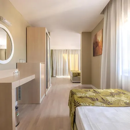 ホテル Akdora Elite & シダ