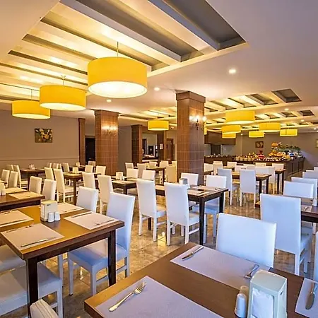 Hotel Akdora Elite & 4*