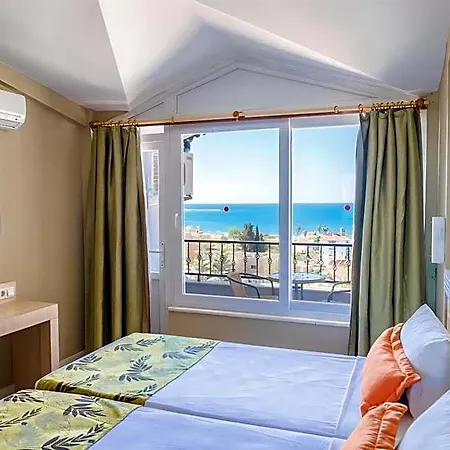 Hotell Akdora Elite & 4*