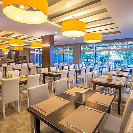 Akdora Elite & Hotell 4*