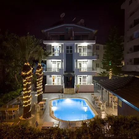 Akdora Elite & 4* Side