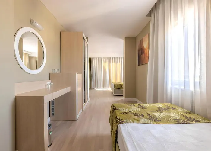 Hotel Akdora Elite & Side